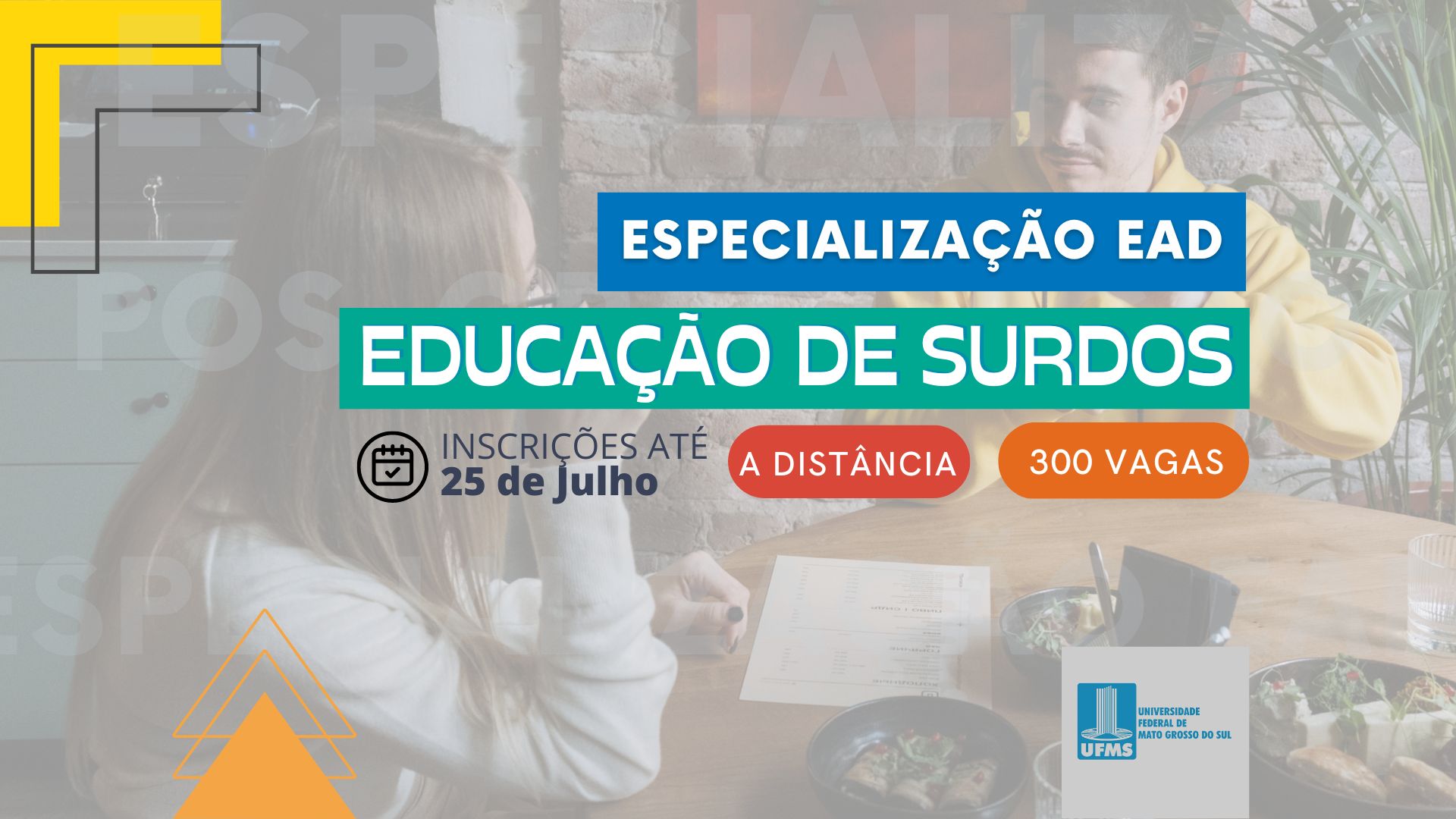 Especialização em Educação de Surdos