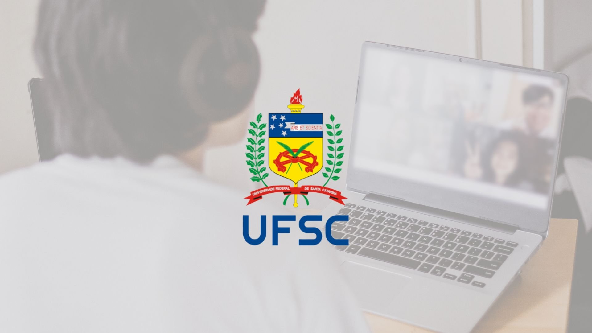 Graduação a distância UFSC